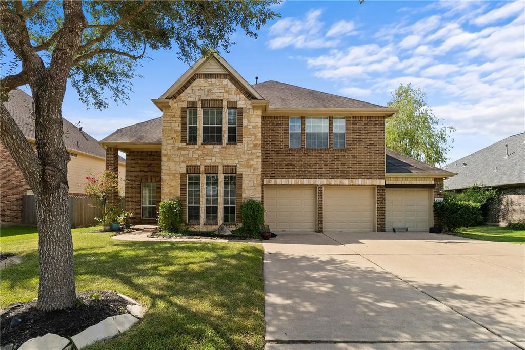 1740 N Meridian Greens Drive, Dickinson