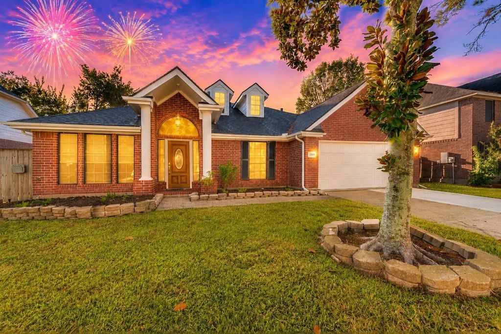 2311 Piney Woods Drive, Pearland