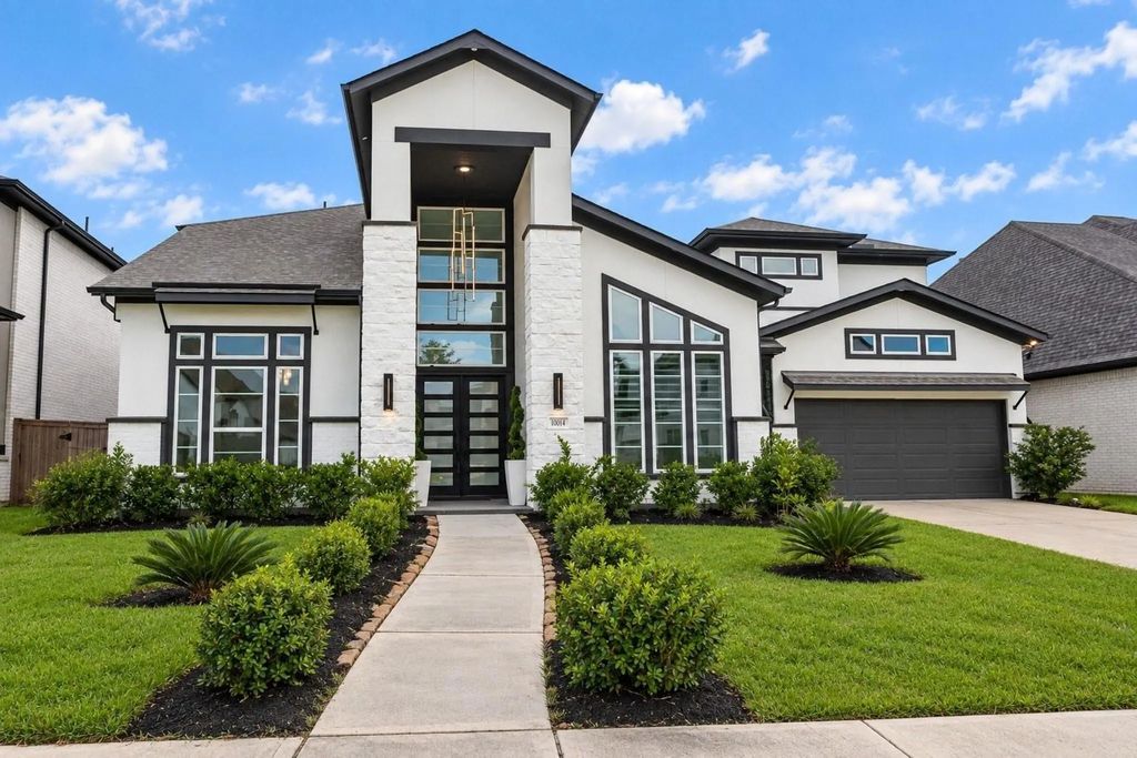 10014 Oakwood Trail, Missouri City