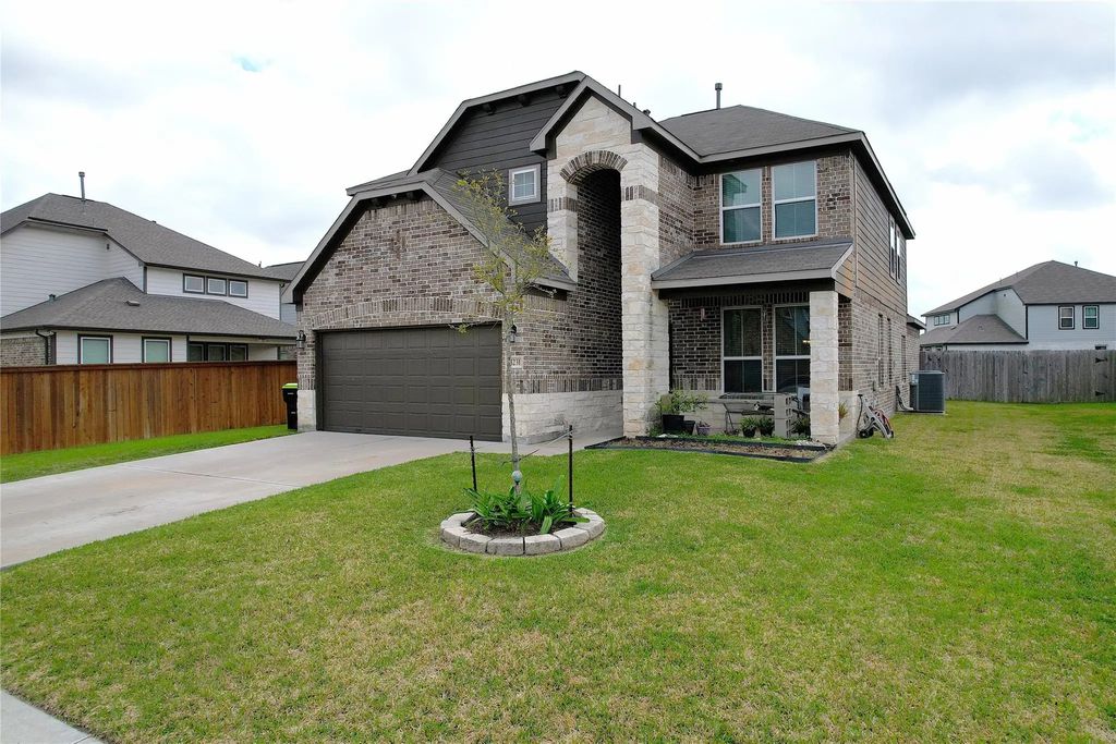 3231 Owl Hollow Drive, Rosenberg