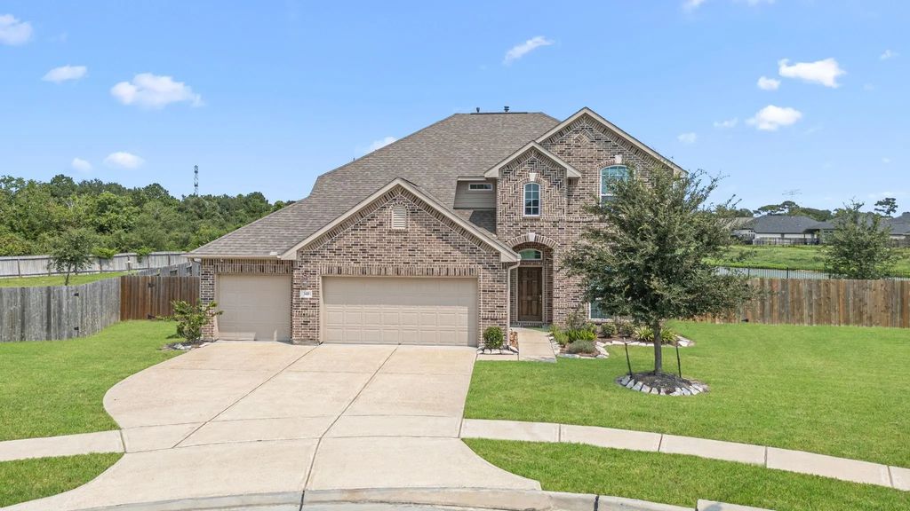 341 Burgundy Drive, Alvin