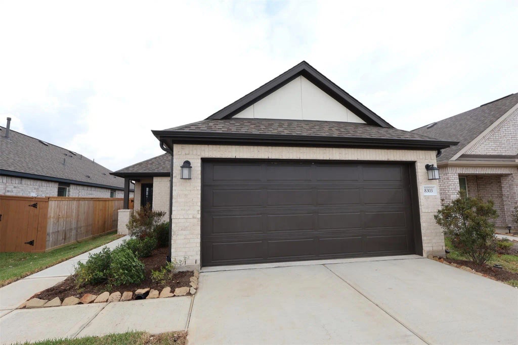 8303 Blue Shell Lane, Cypress