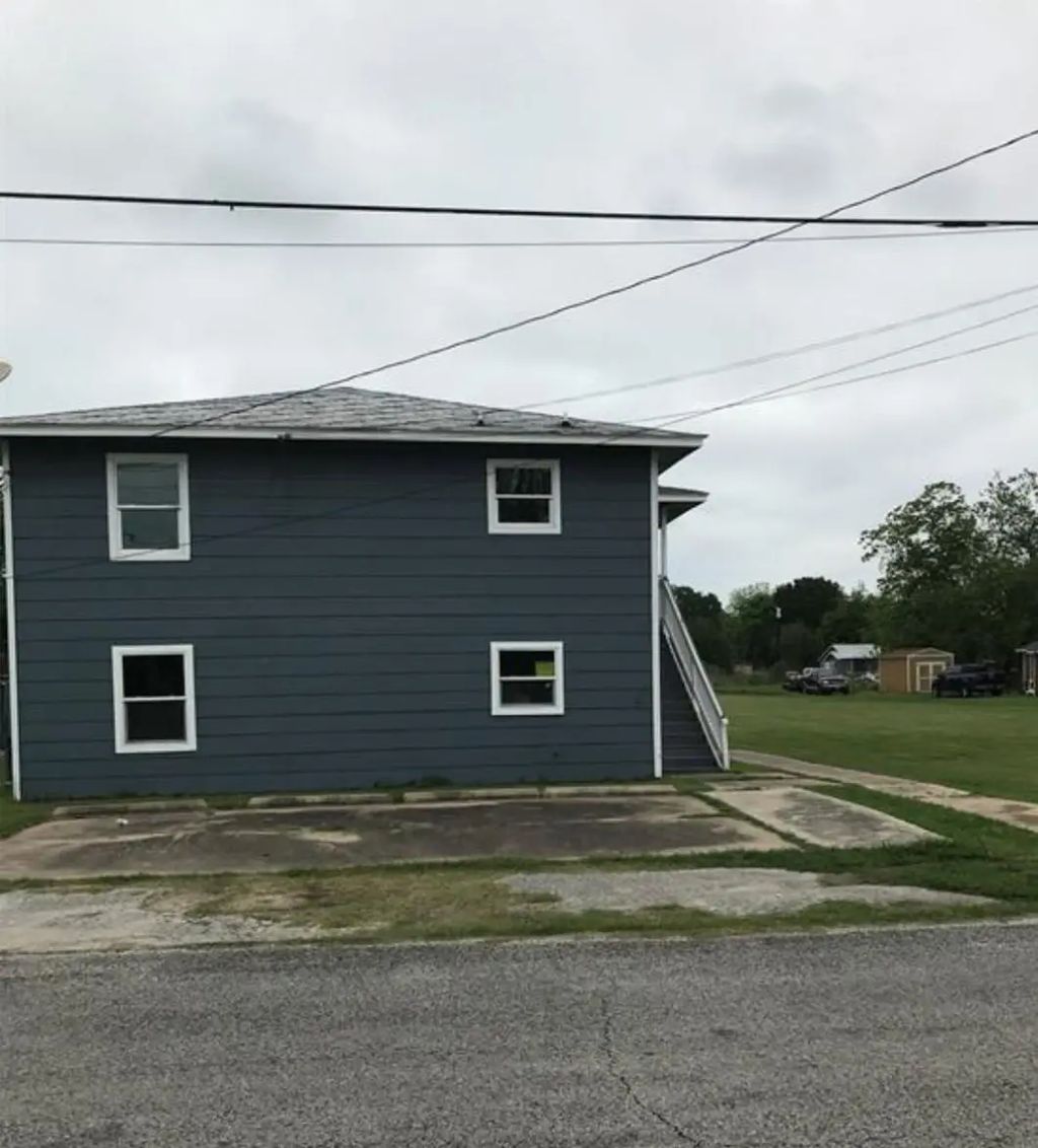 1211 Duncan Street, Bay City