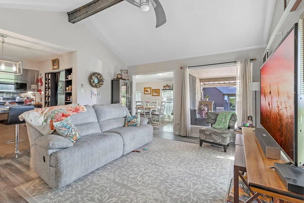 17 Townhouse Lane, Trinity