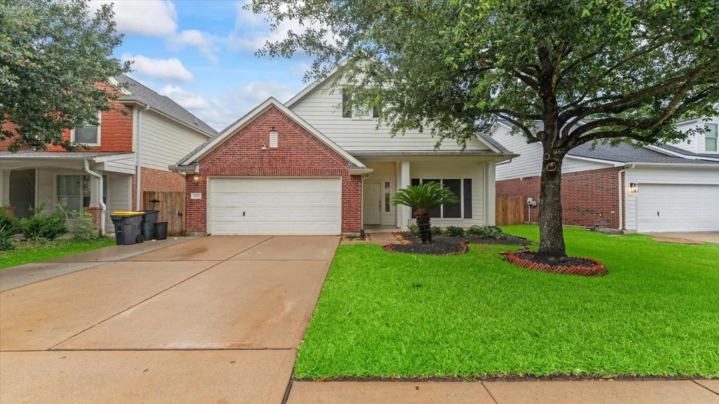 4931 Trailing Clover Court, Houston