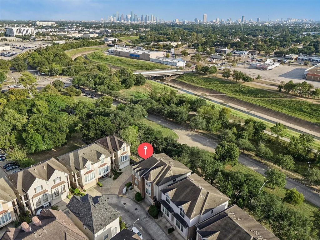 1703 Stacy Crest, Houston