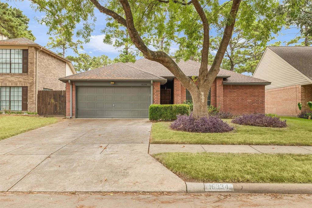 16334 Chimneystone Drive, Houston