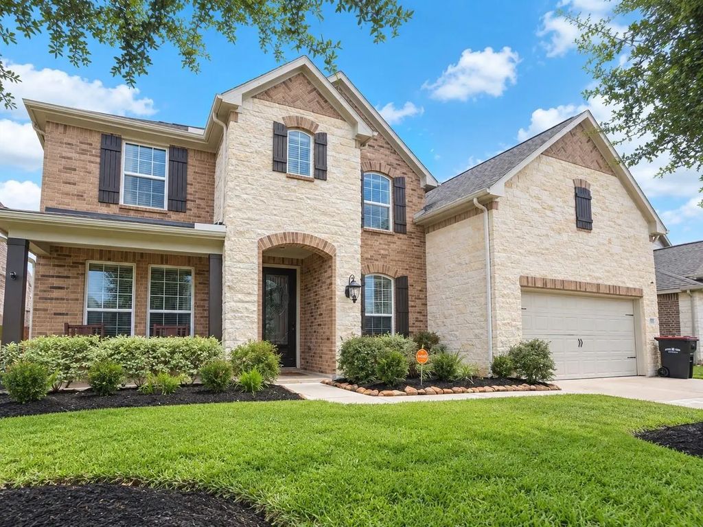 2907 Cooper Hawk Lane, Richmond