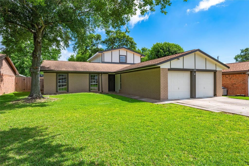 2402 21st Avenue N, Texas City