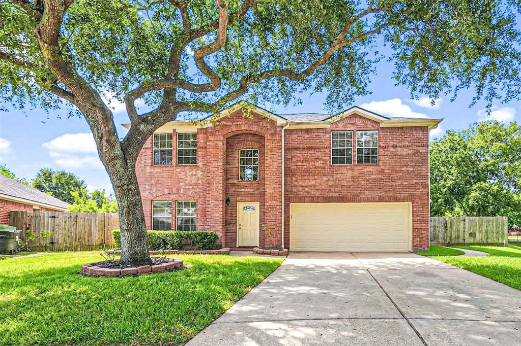 9904 Fair Brook Way, Pearland