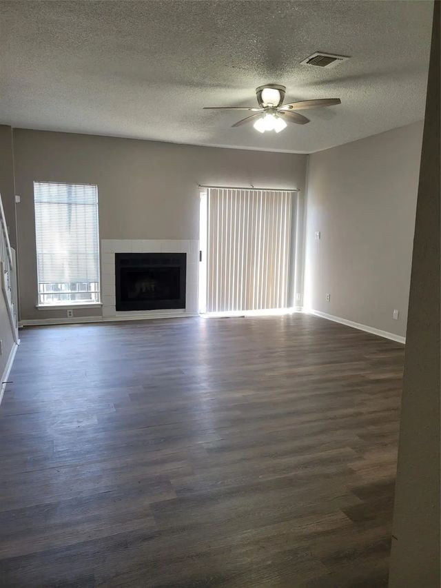 12300 12300 Brookglade, Houston