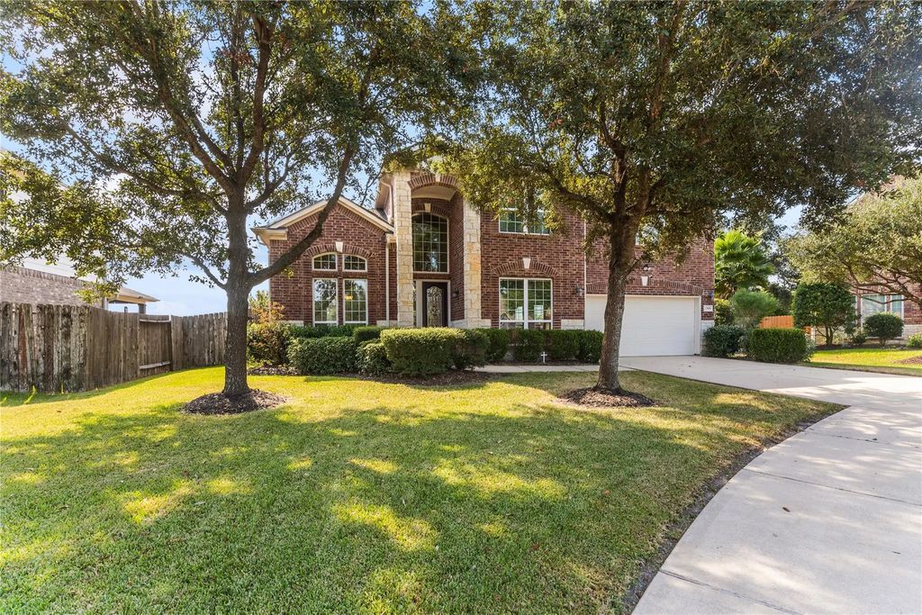 13606 Cotton Court, Mont Belvieu