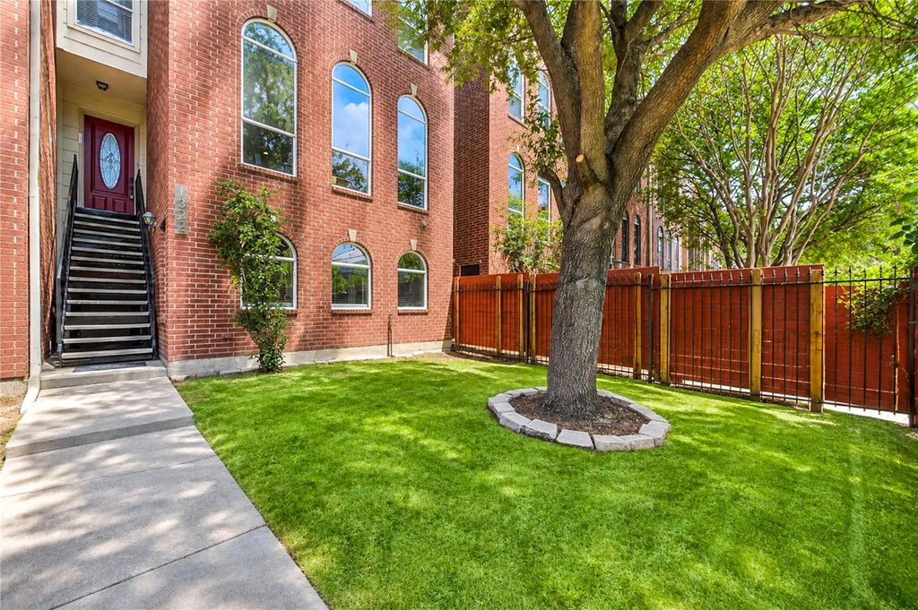 1322 Emancipation Avenue, Houston