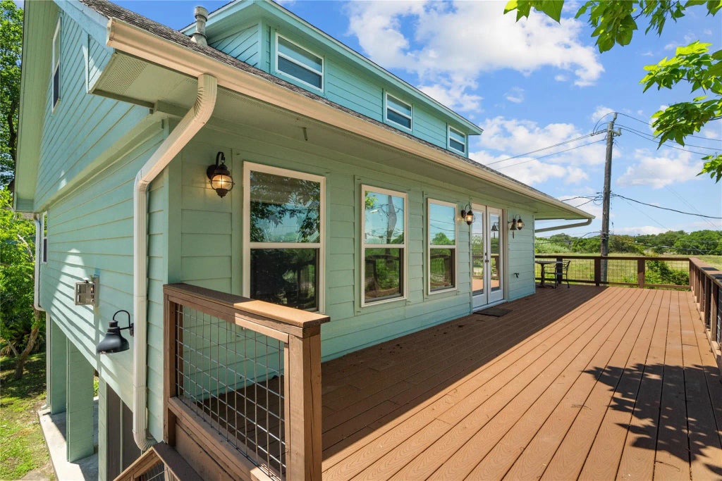 180 Grove Road, Kemah