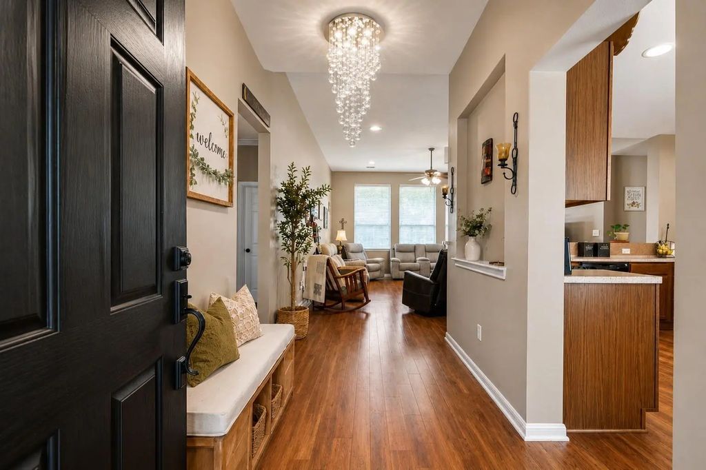 17136 Mustang Lane, New Caney