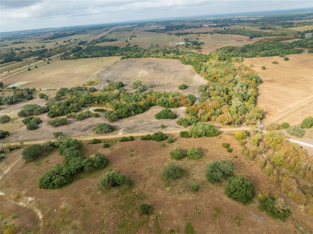 1250 Ladewig Lane - Tract 1, Flatonia