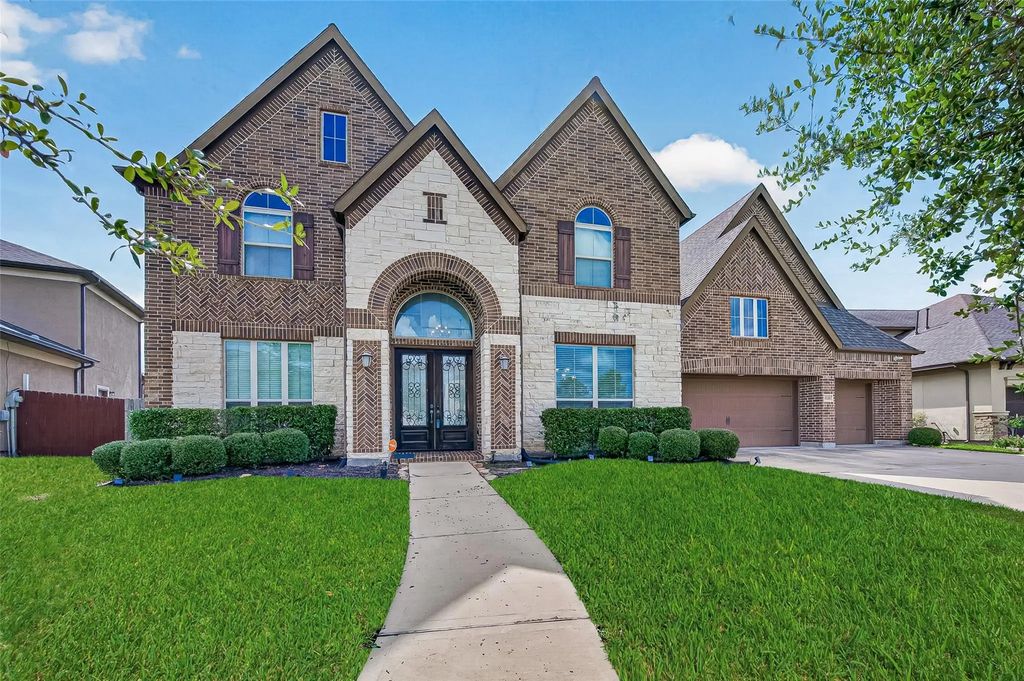 10210 Olivia View Ln, Cypress