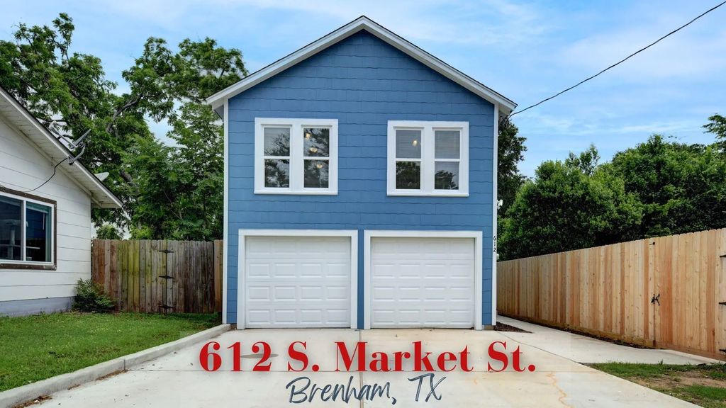 612 S Market Street, Brenham