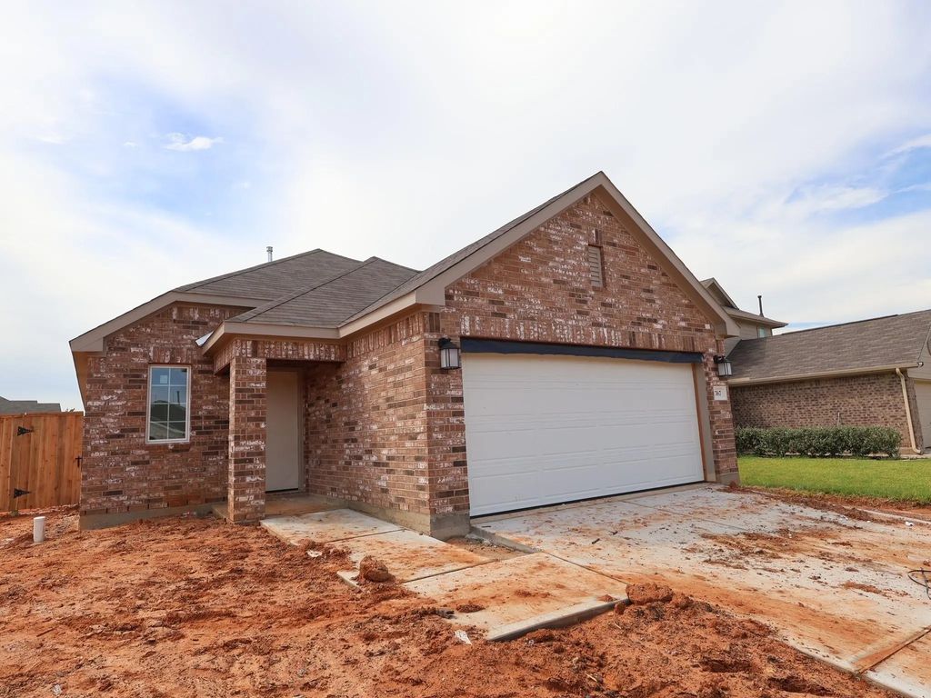 767 Autumn Cherry Trail, Magnolia