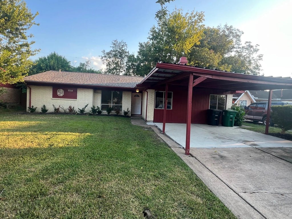 5310 Grace Point Ln, Houston