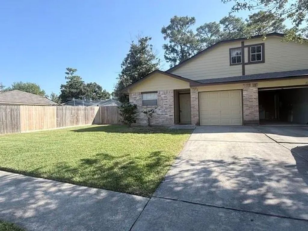 22202 Diane Drive, Spring
