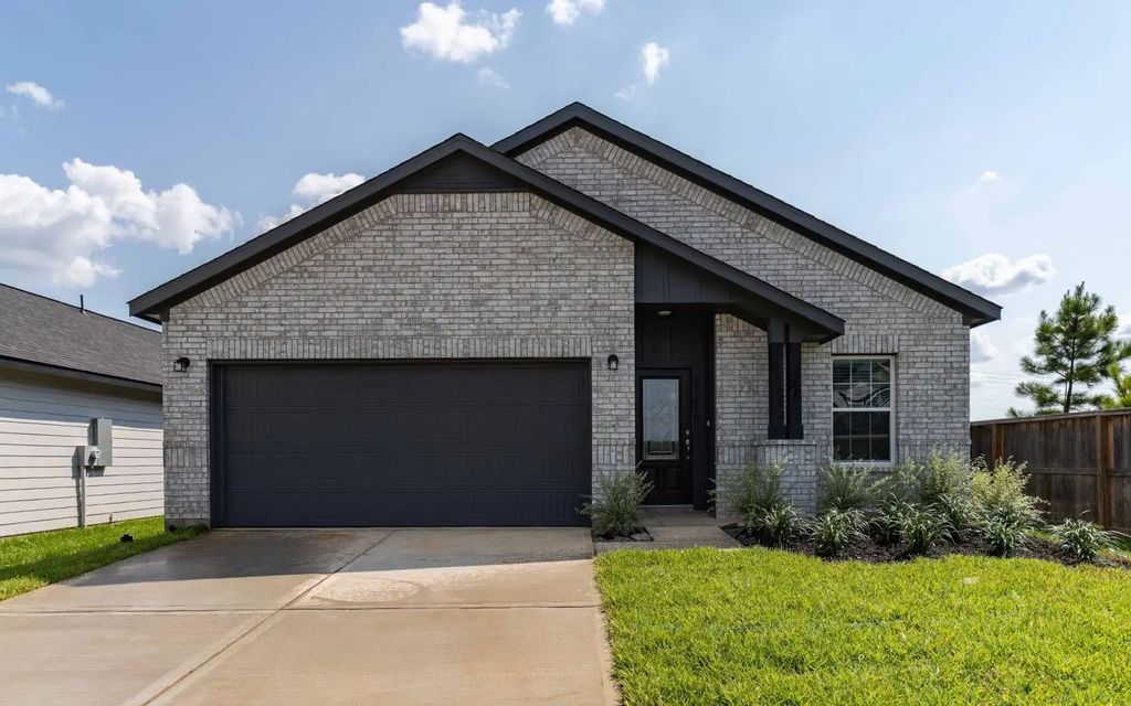 25039 Apricot Court, Montgomery