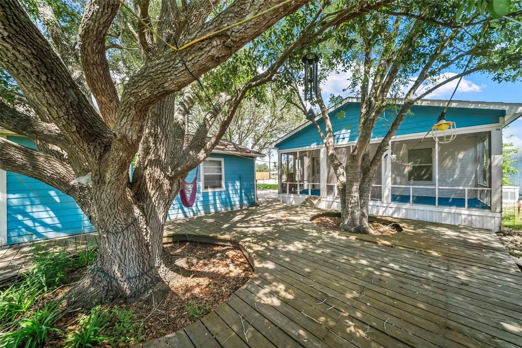 307 Center Street, Matagorda
