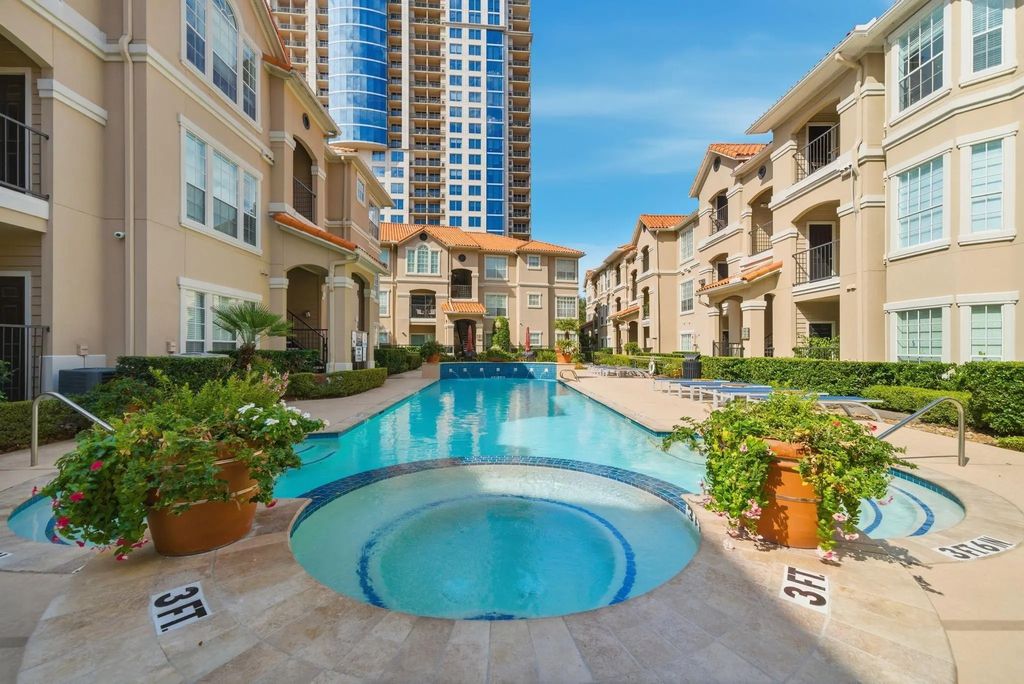 3231 Allen Parkway 1206, Houston