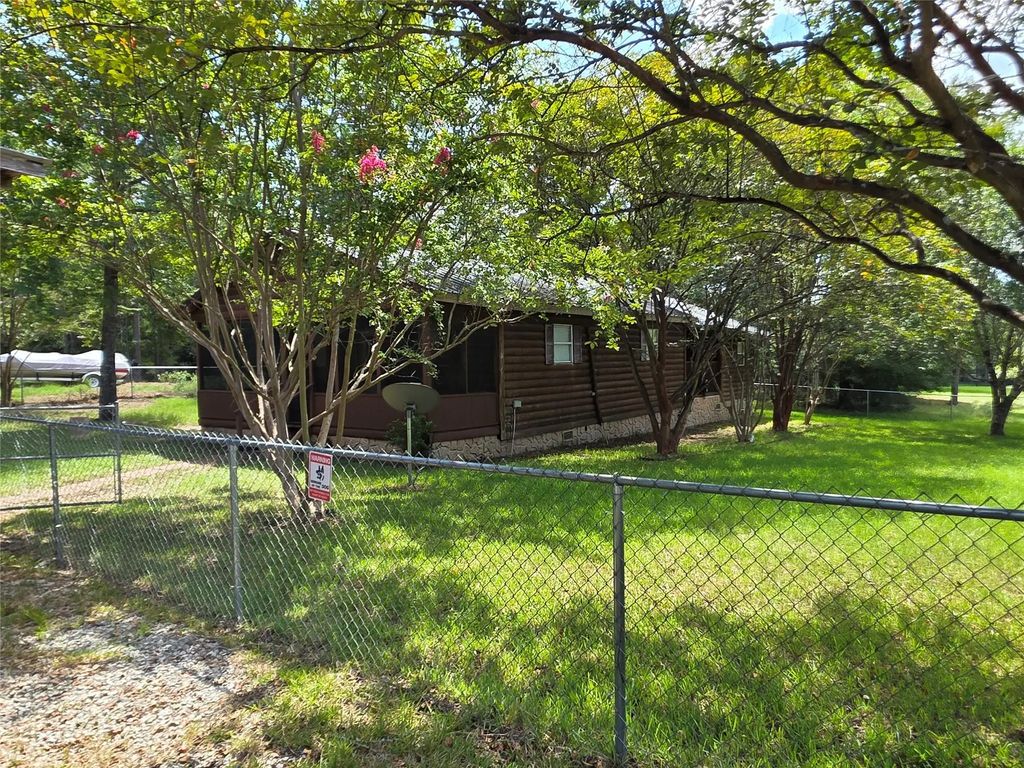 530 Kingwood Drive, Trinity