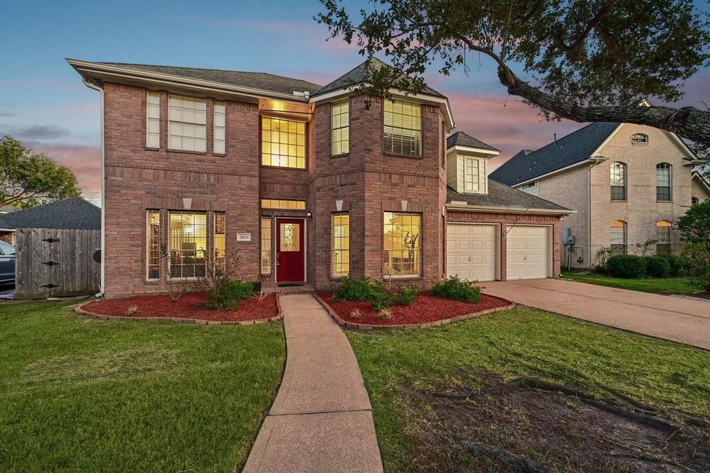 2613 Broussard Court, Seabrook