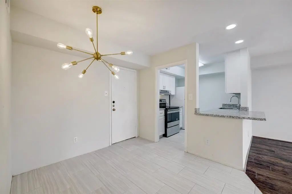 4645 Wild Indigo Street 373, Houston