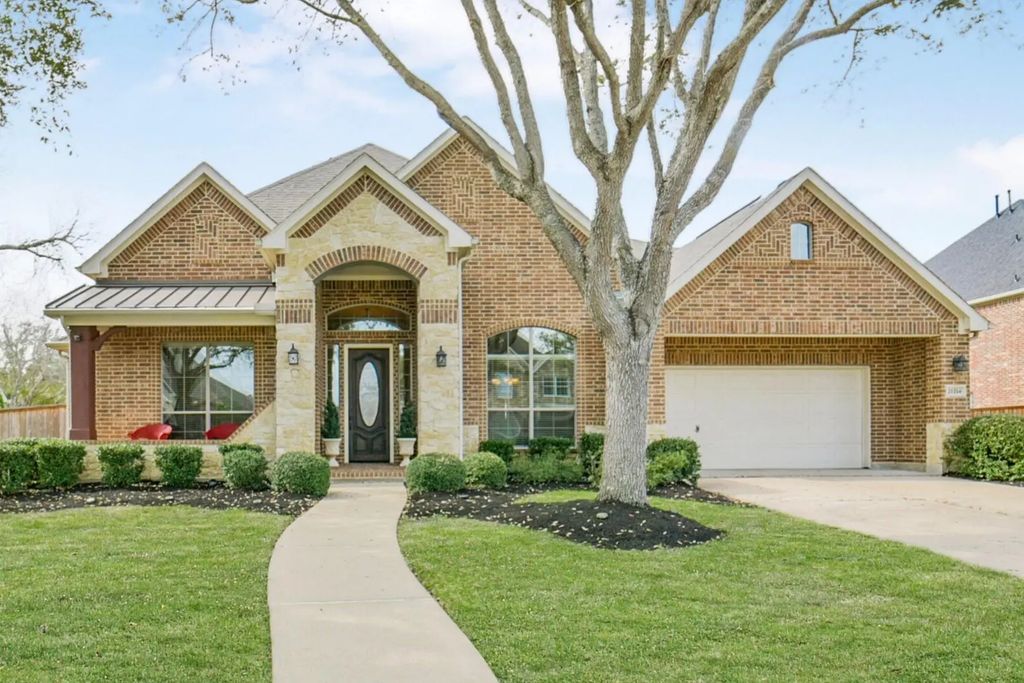 21214 Redcrest Manor Drive, Richmond