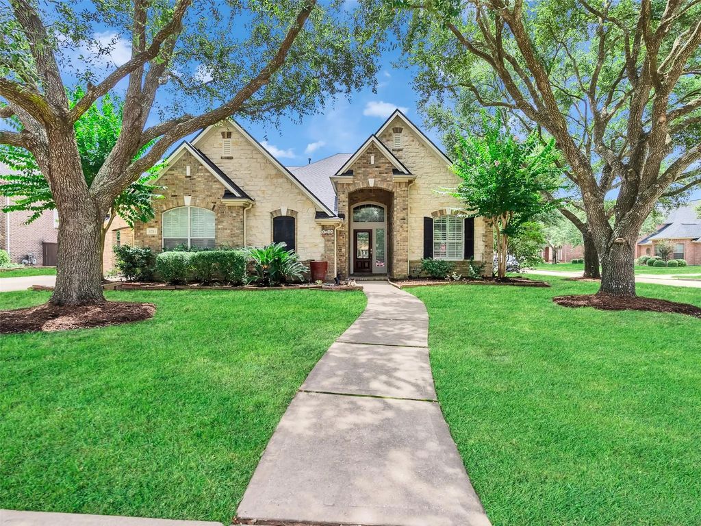 1211 Sterling Court, Katy