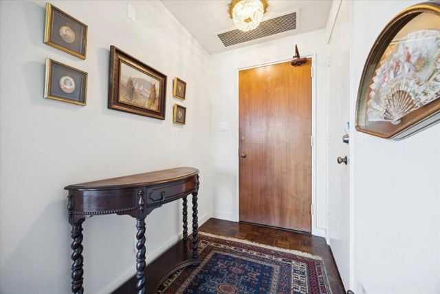 3711 San Felipe Street 2i, Houston