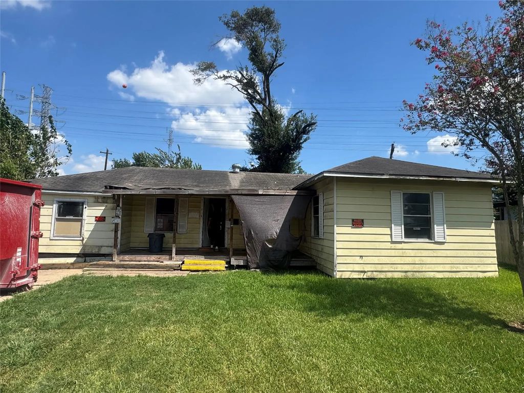 411 Trichelle Street, Pasadena