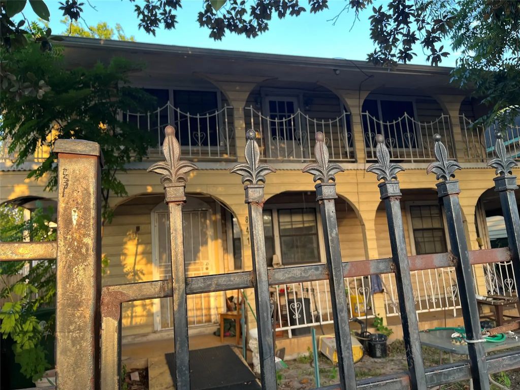 841 Rouse Street, Houston