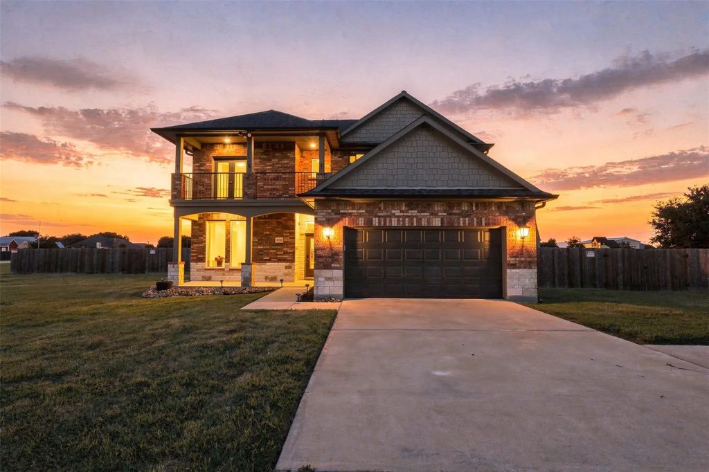 11718 Casadores Lane, Needville
