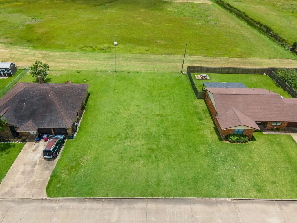 415 W 9th Street, Freeport