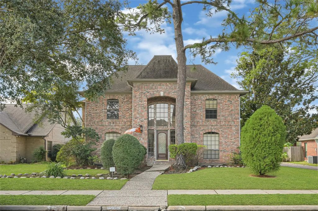 2211 Rockhaven Drive, Houston