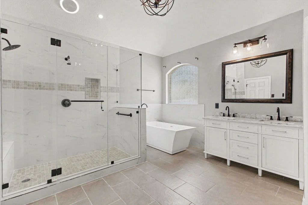 551 Stephen F Austin Drive, Conroe