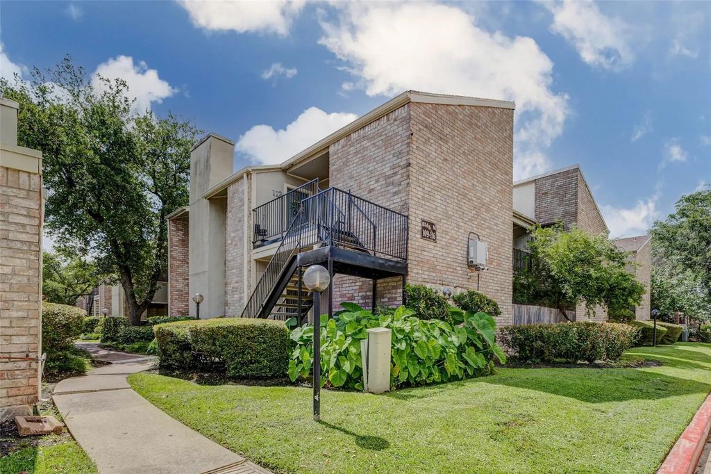 8100 Cambridge Street 114, Houston