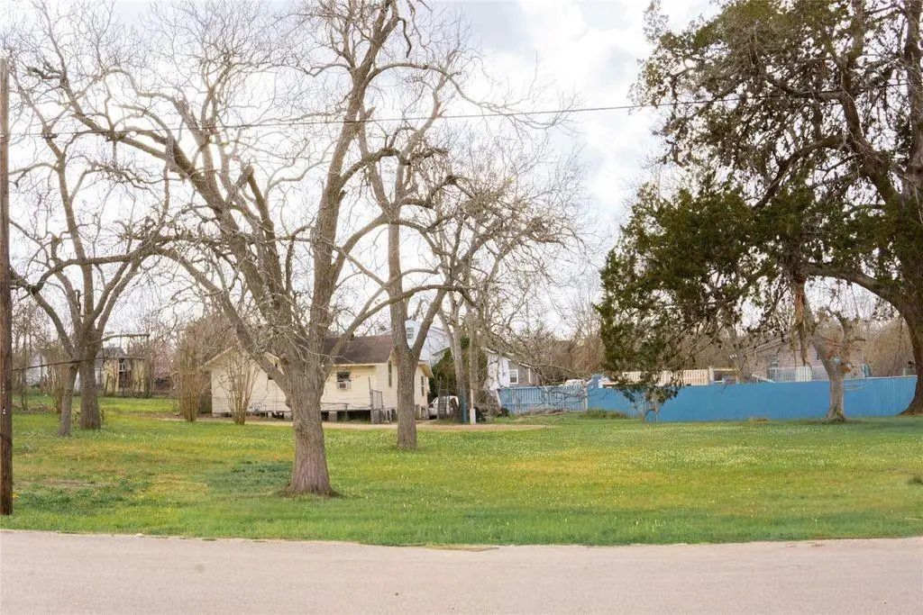 204 3rd Street, Rosenberg