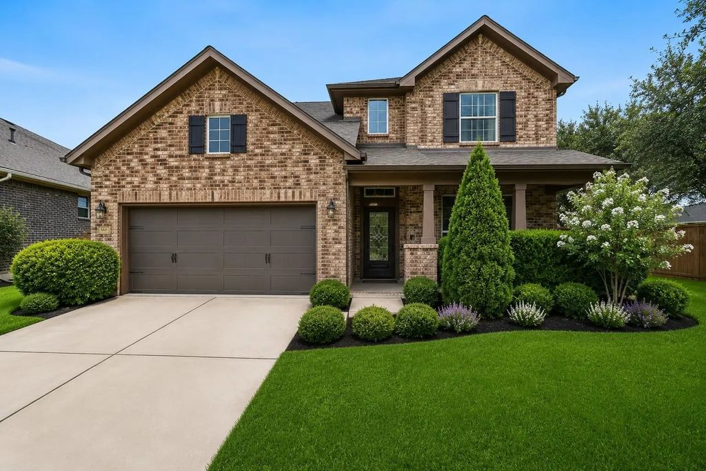 100 Castlegate Lane, Houston