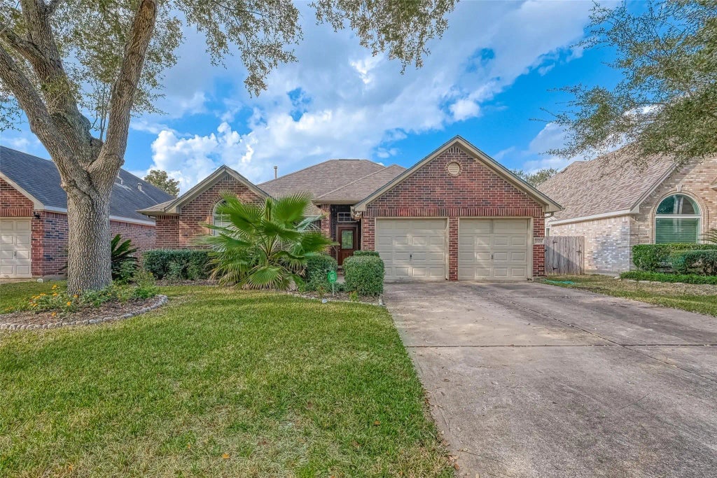 3326 Plymouth Pointe Lane, Missouri City