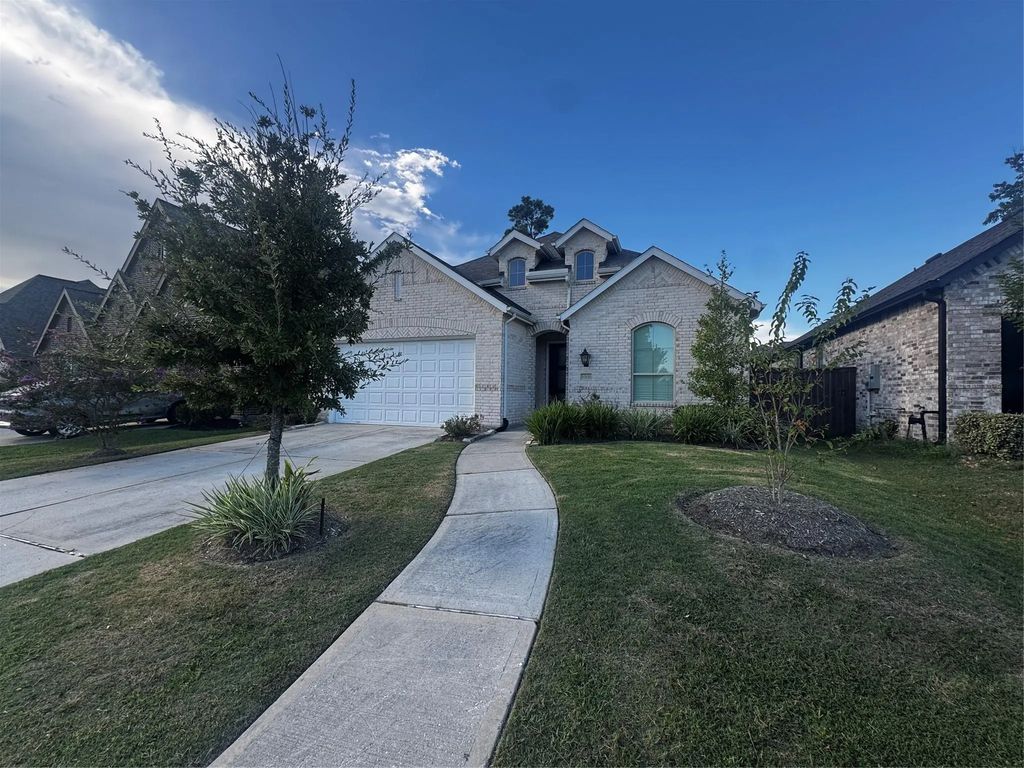 12131 Woodnote Lane, Humble