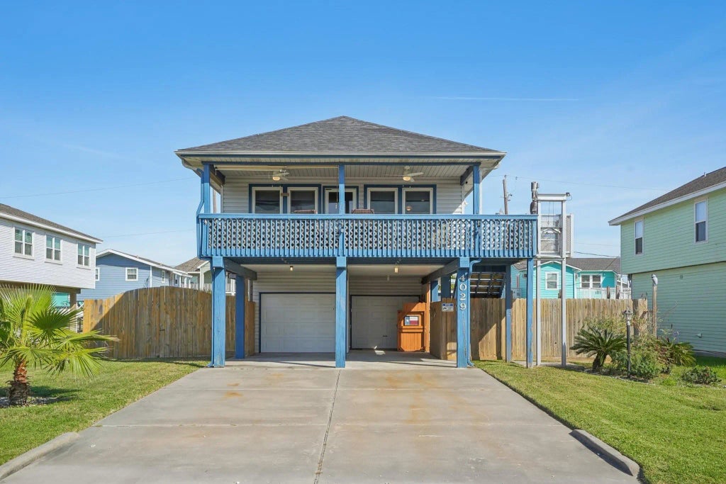 4029 Fort Bend Drive, Galveston