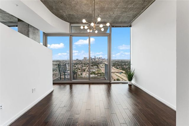 5925 Almeda Road 12711, Houston