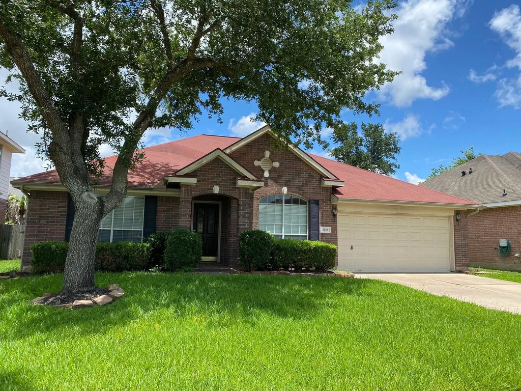 3635 Sheldon Drive, Pearland