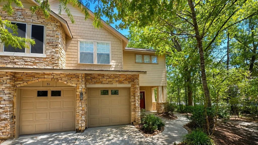 51 Scarlet Woods Court, Spring