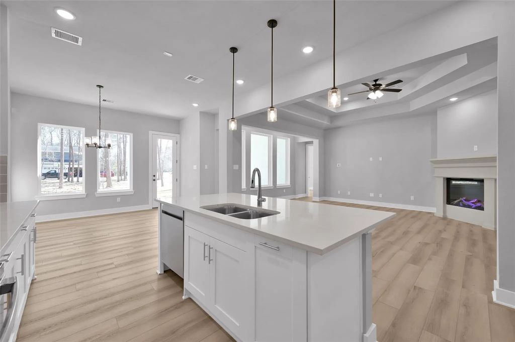 28502 Tallow Rock Lane, Huffman